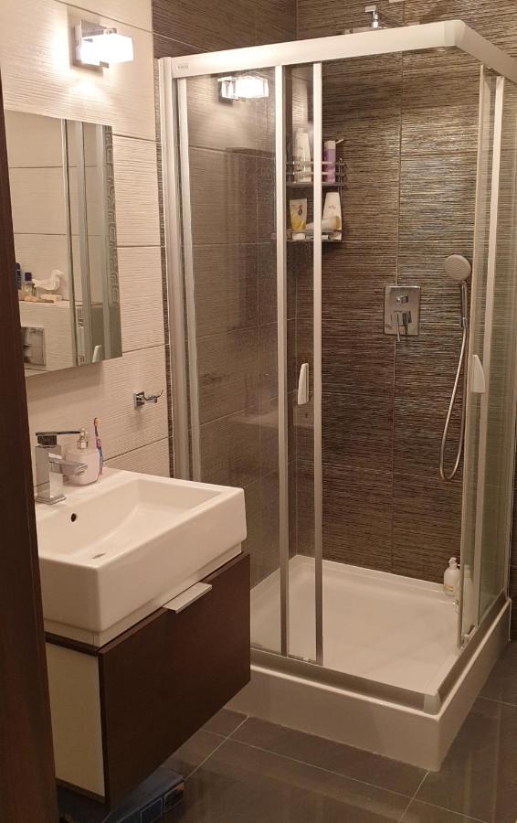 Apartament Amber Z Duzym Tarasem Lejlighed Kołobrzeg Eksteriør billede